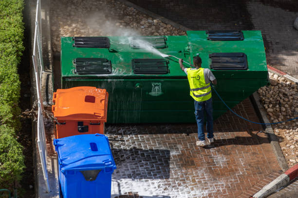 Best Garage Pressure Washing  in Briarcliff Manor, NY